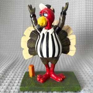 Resin NFL  Turkey Football Referee Figurine RS Collection 4.7x6.3”(2019)